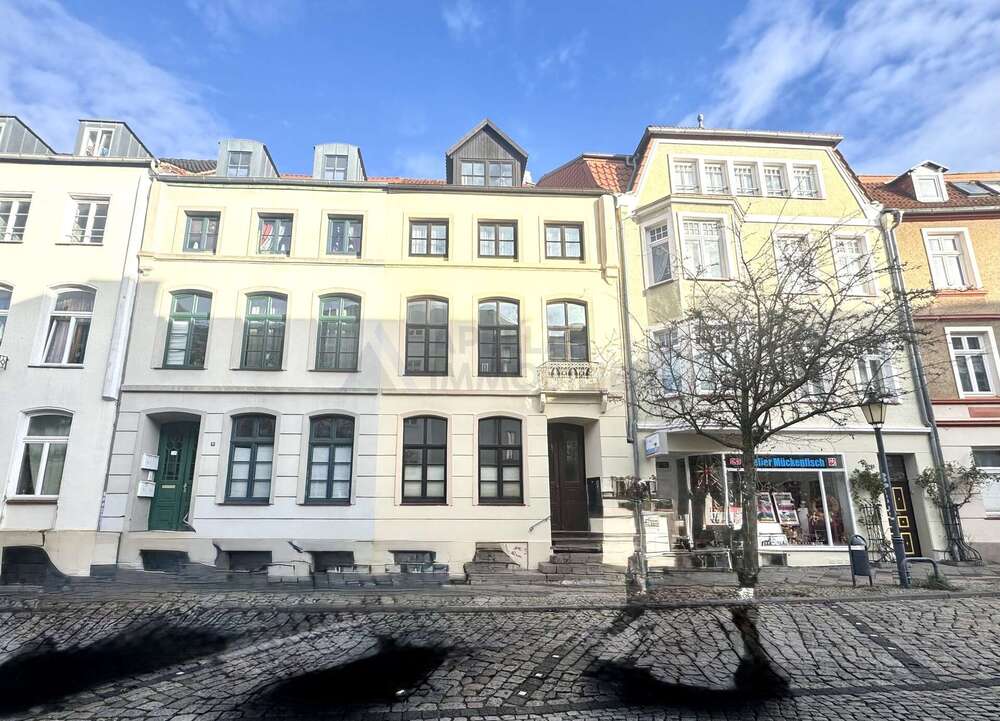 Thumbnail-Haus zum Kaufen in Wismar 380.000,00 € 203.5 m²