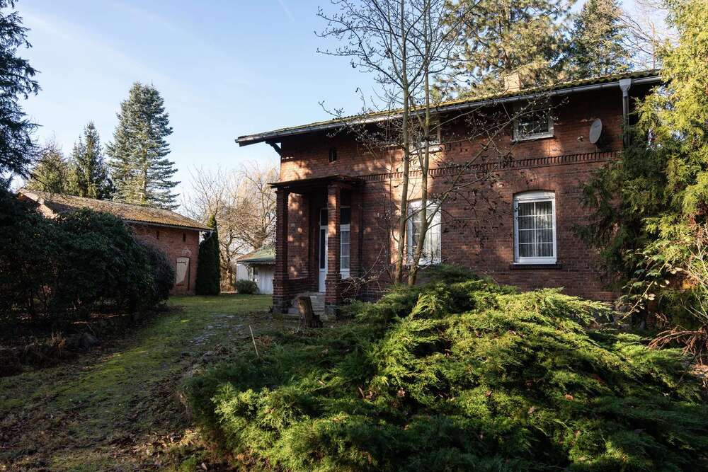 Thumbnail-Haus zum Kaufen in Elbe-Parey 220.000,00 € 200 m²