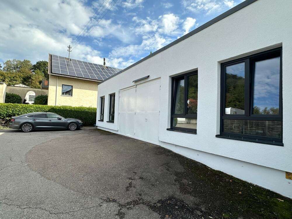 Thumbnail-Halle in Rehling 2.200,00 € 335 m²