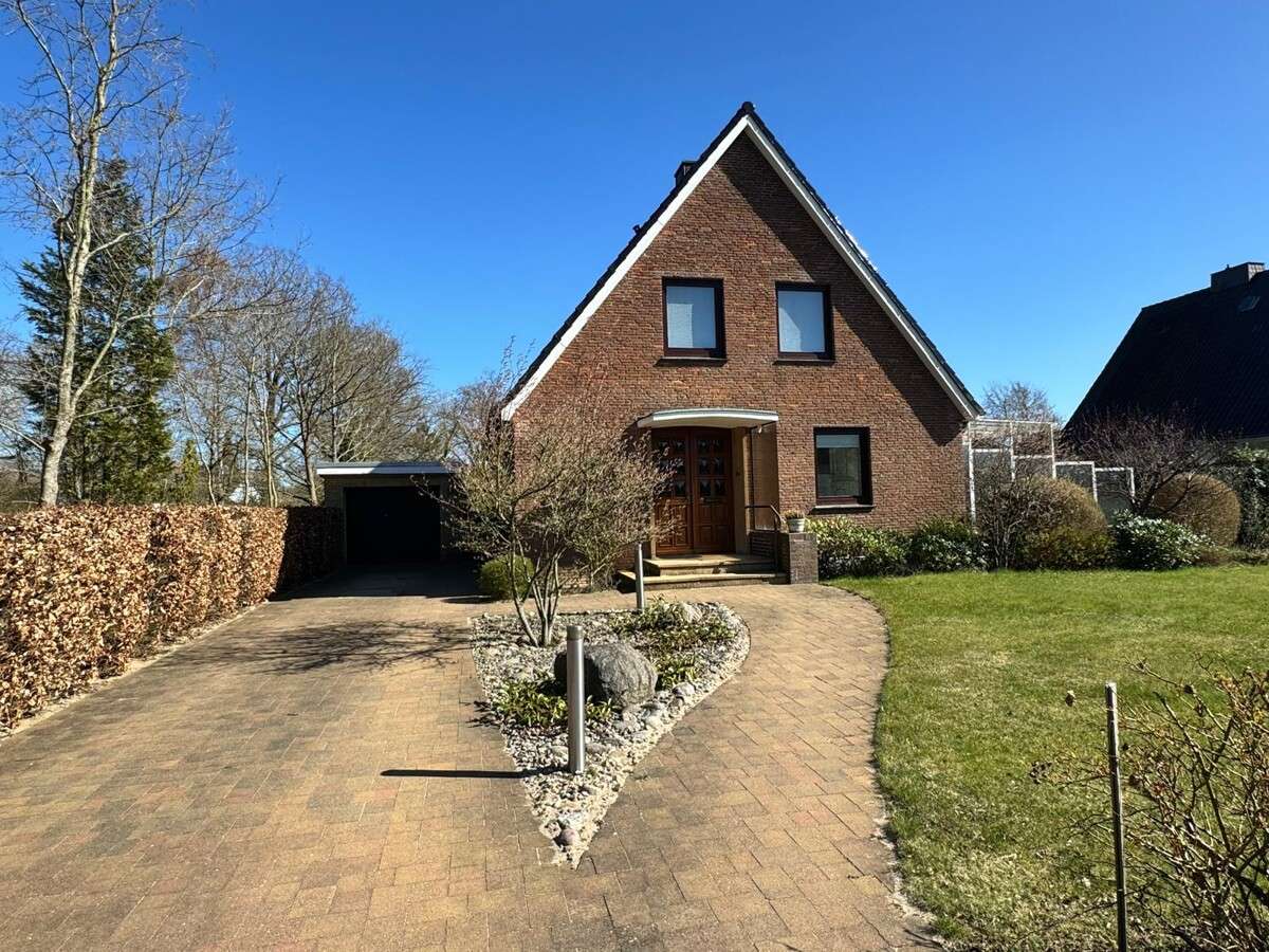 Thumbnail-Haus zum Kaufen in Lübeck St. Jürgen 430.000,00 € 140 m²