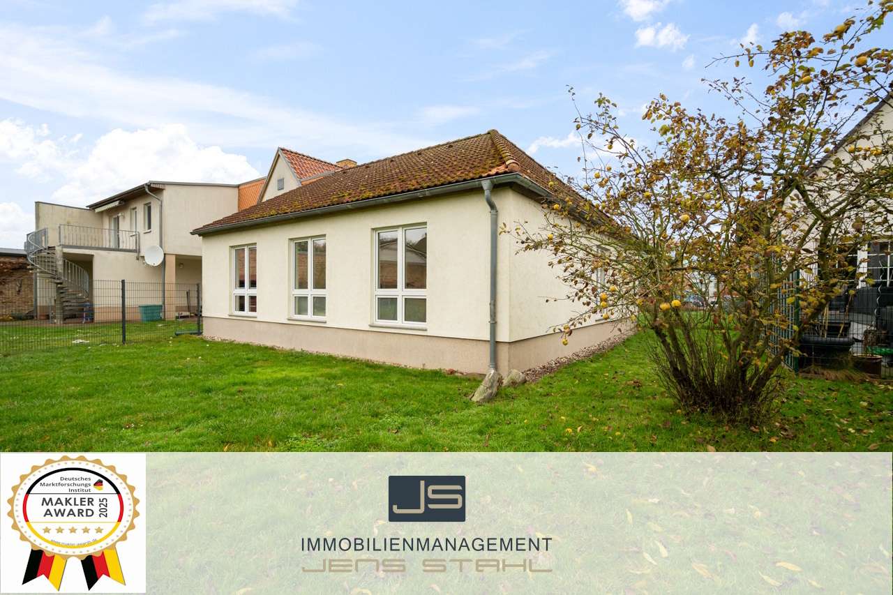 Thumbnail-Haus zum Kaufen in RöbelMüritz 155.000,00 € 94 m²