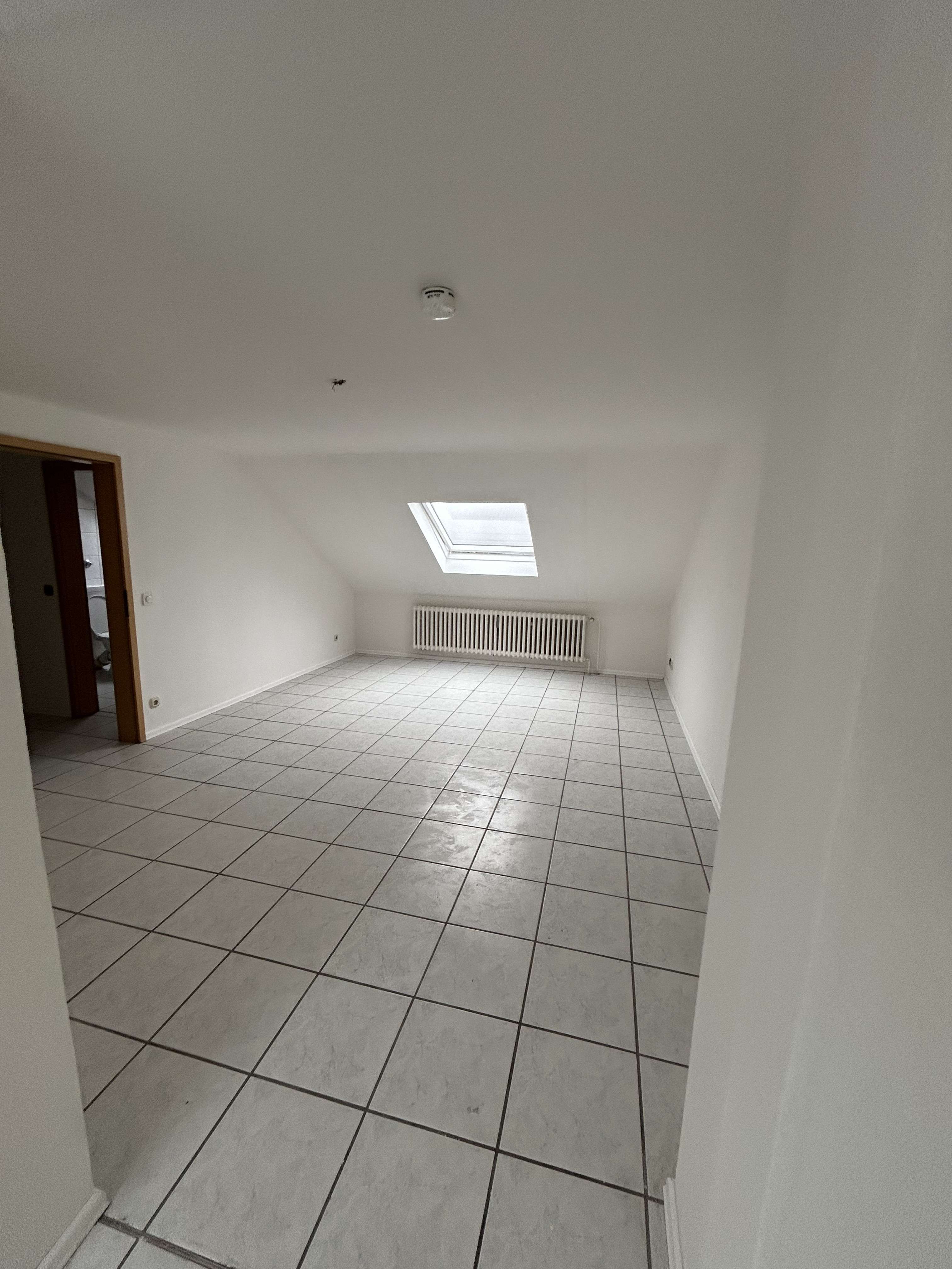 Thumbnail-Wohnung zum Mieten in Duisburg 400,00 € 50 m²