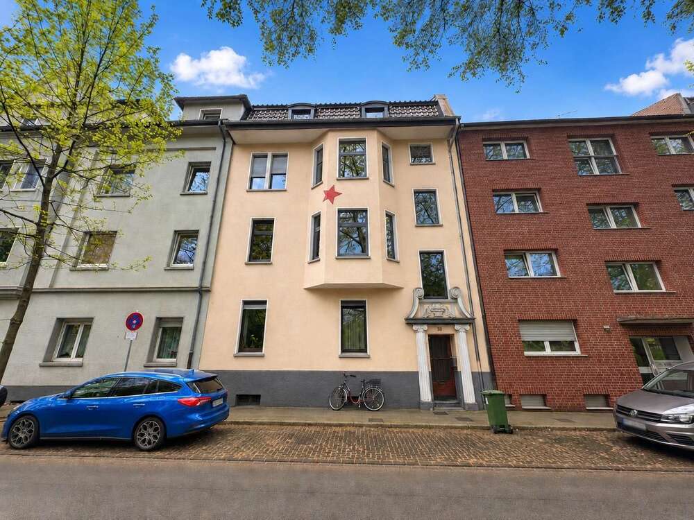 Thumbnail-Haus zum Kaufen in Oberhausen 369.000,00 € 264.61 m²