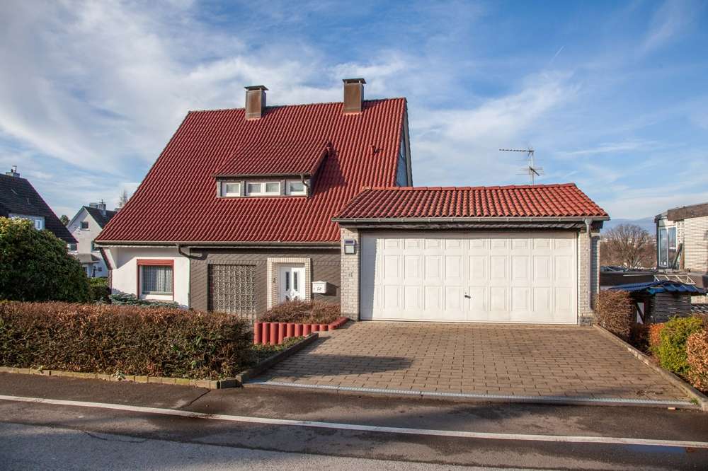 Thumbnail-Haus zum Kaufen in Wermelskirchen 198.000,00 € 109.65 m²