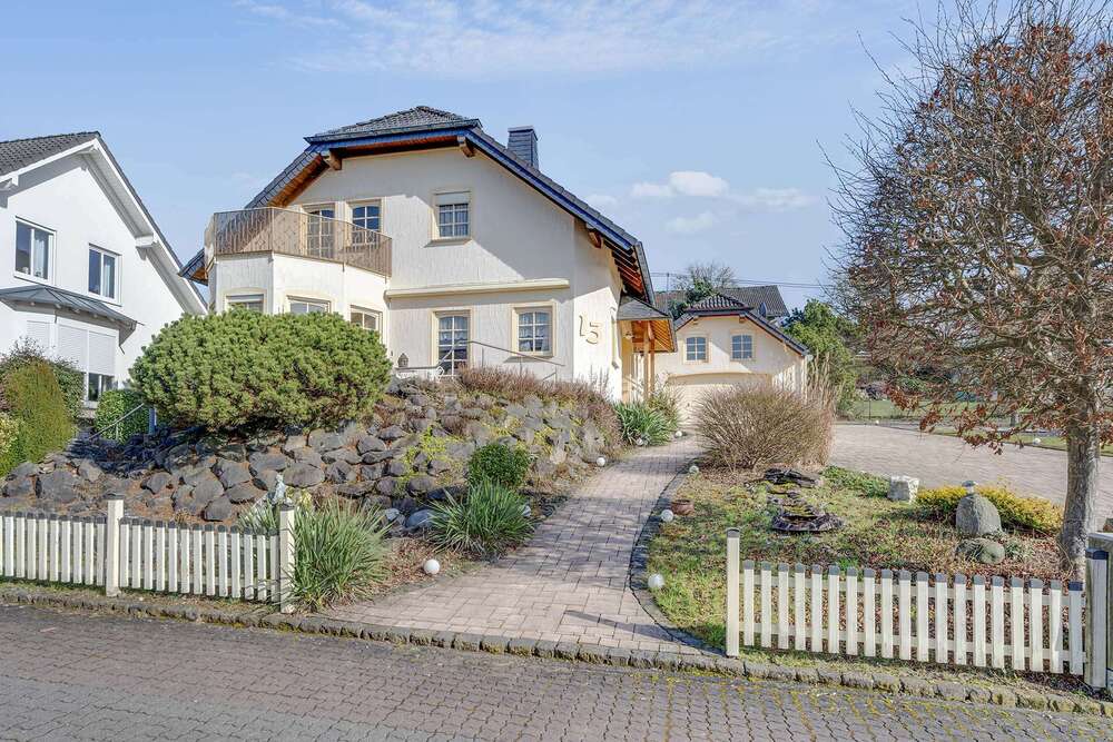Thumbnail-Haus zum Kaufen in Rengsdorf 469.000,00 € 153.2 m²