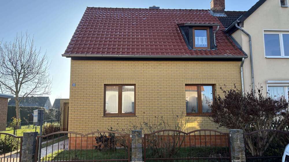 Thumbnail-Haus zum Kaufen in Halberstadt 149.000,00 € 94 m²