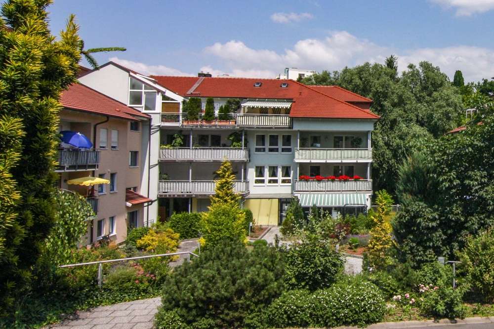 Thumbnail-Wohnung zum Kaufen in Coburg 265.000,00 € 97.56 m²