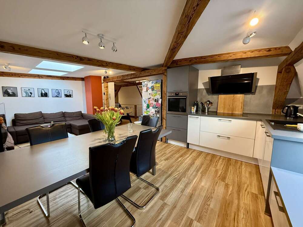 Thumbnail-Wohnung zum Kaufen in Stuttgart 649.000,00 € 157.61 m²
