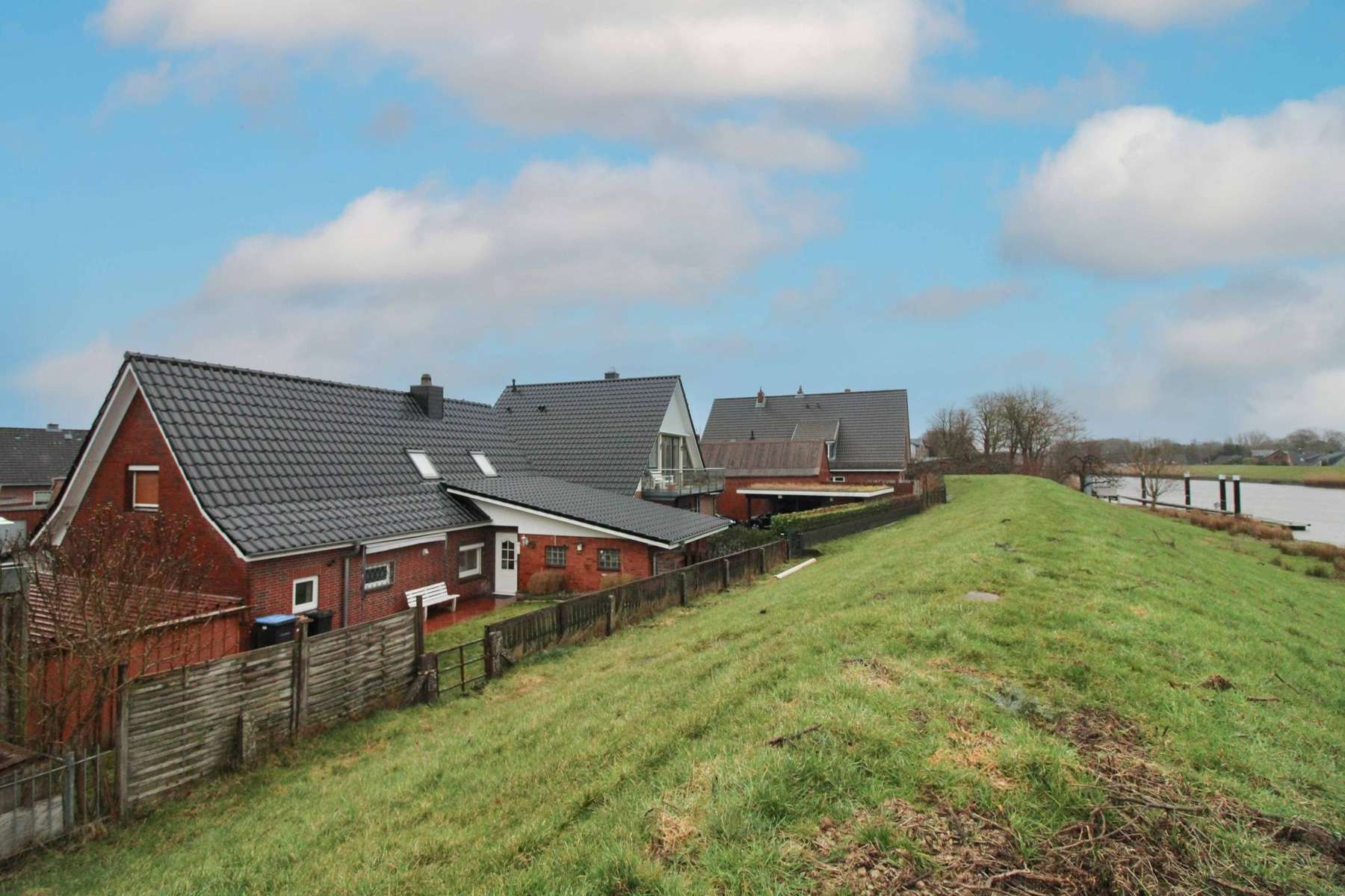 Thumbnail-Haus zum Kaufen in Bekmünde 149.000,00 € 127.38 m²
