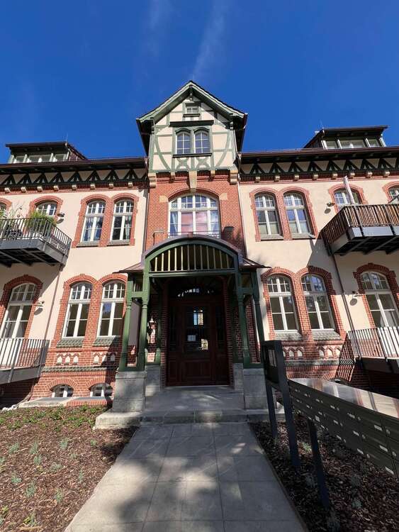 Thumbnail-Wohnung zum Mieten in Beelitz-Heilstätten 1.600,00 € 146.03 m²