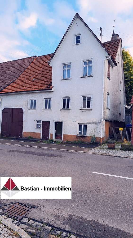 Thumbnail-Haus zum Kaufen in Meßstetten Oberdigisheim 51.000,00 € 87 m²