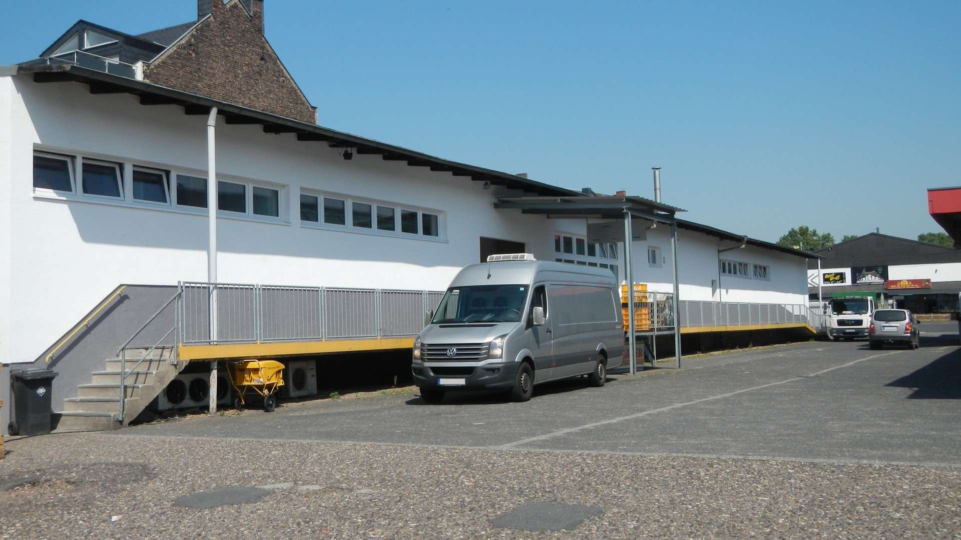 Thumbnail-Halle in Koblenz 4.950,00 € 1181 m²