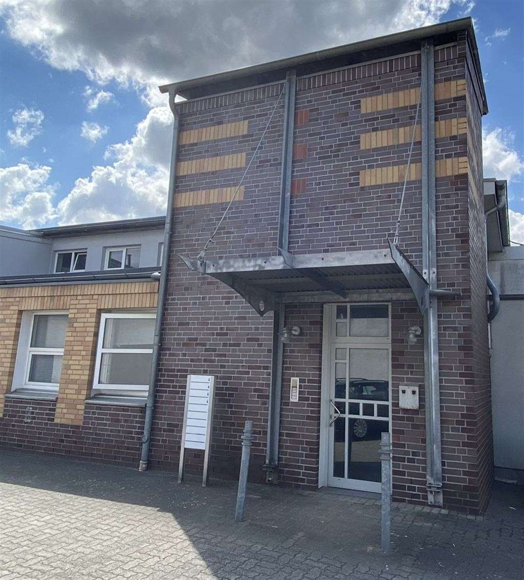 Thumbnail-Büro in Neumünster 1.065,00 € 176.05 m²