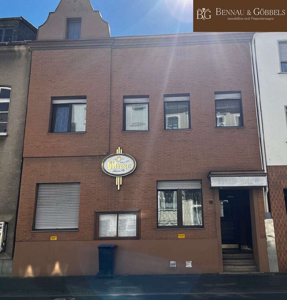 Thumbnail-Haus zum Kaufen in Euskirchen 420.000,00 € 233 m²