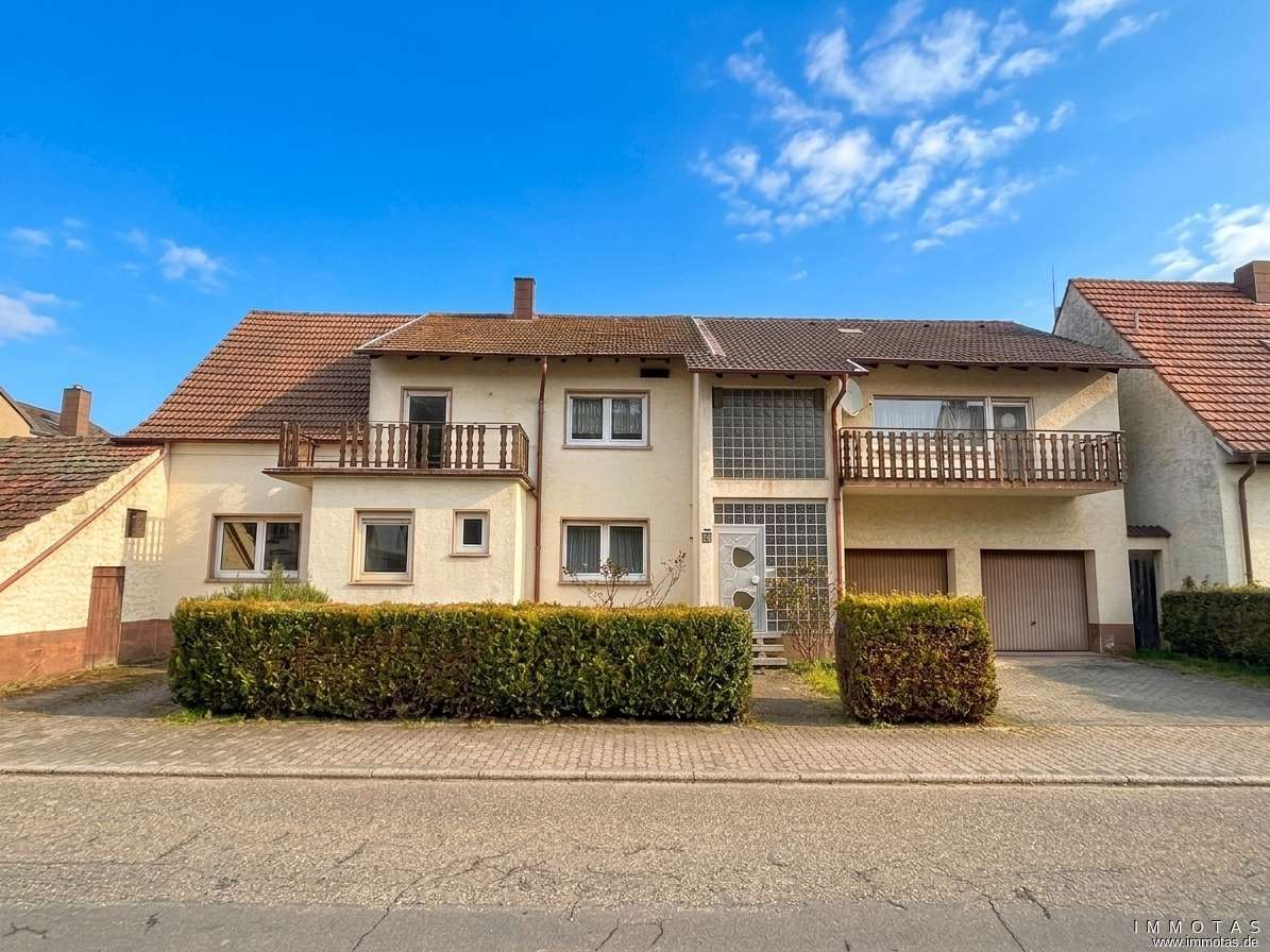 Thumbnail-Haus zum Kaufen in Thaleischweiler-Fröschen Thalfröschen 199.000,00 € 219.4 m²