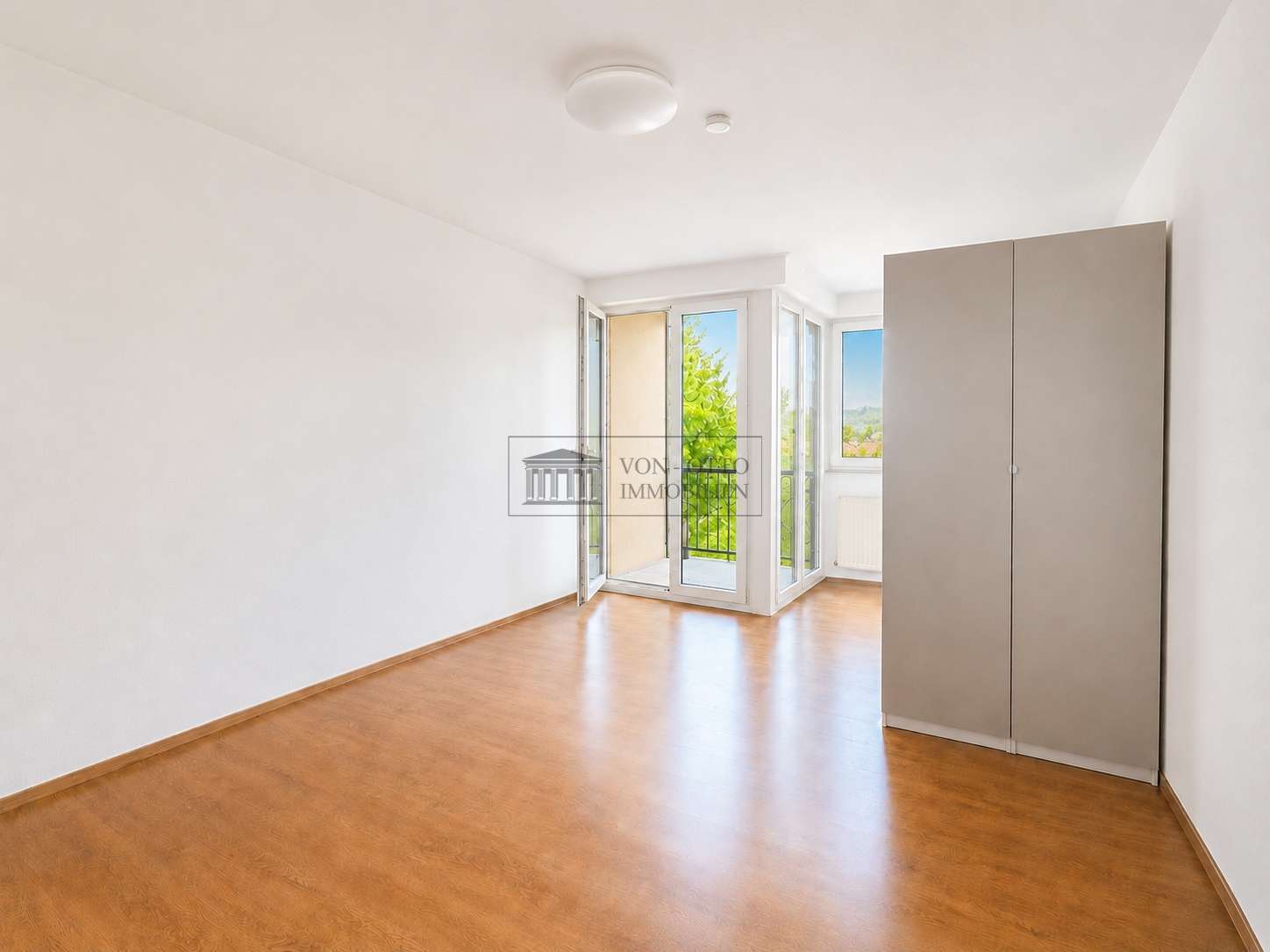 Thumbnail-Wohnung zum Kaufen in Köln 120.000,00 € 27.02 m²