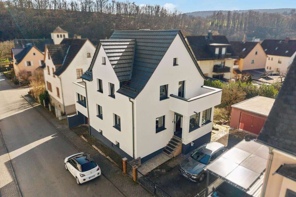 Thumbnail-Haus zum Kaufen in Villmar 389.000,00 € 175 m²