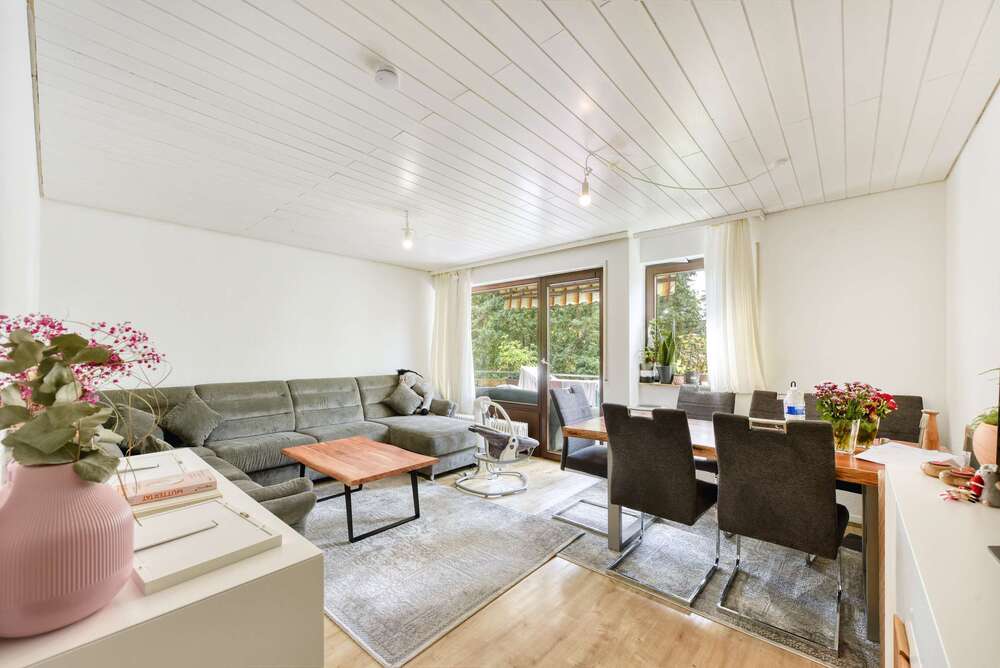 Thumbnail-Wohnung zum Kaufen in Stuttgart-Bad CannstattAltenburg 290.000,00 € 71.6 m²