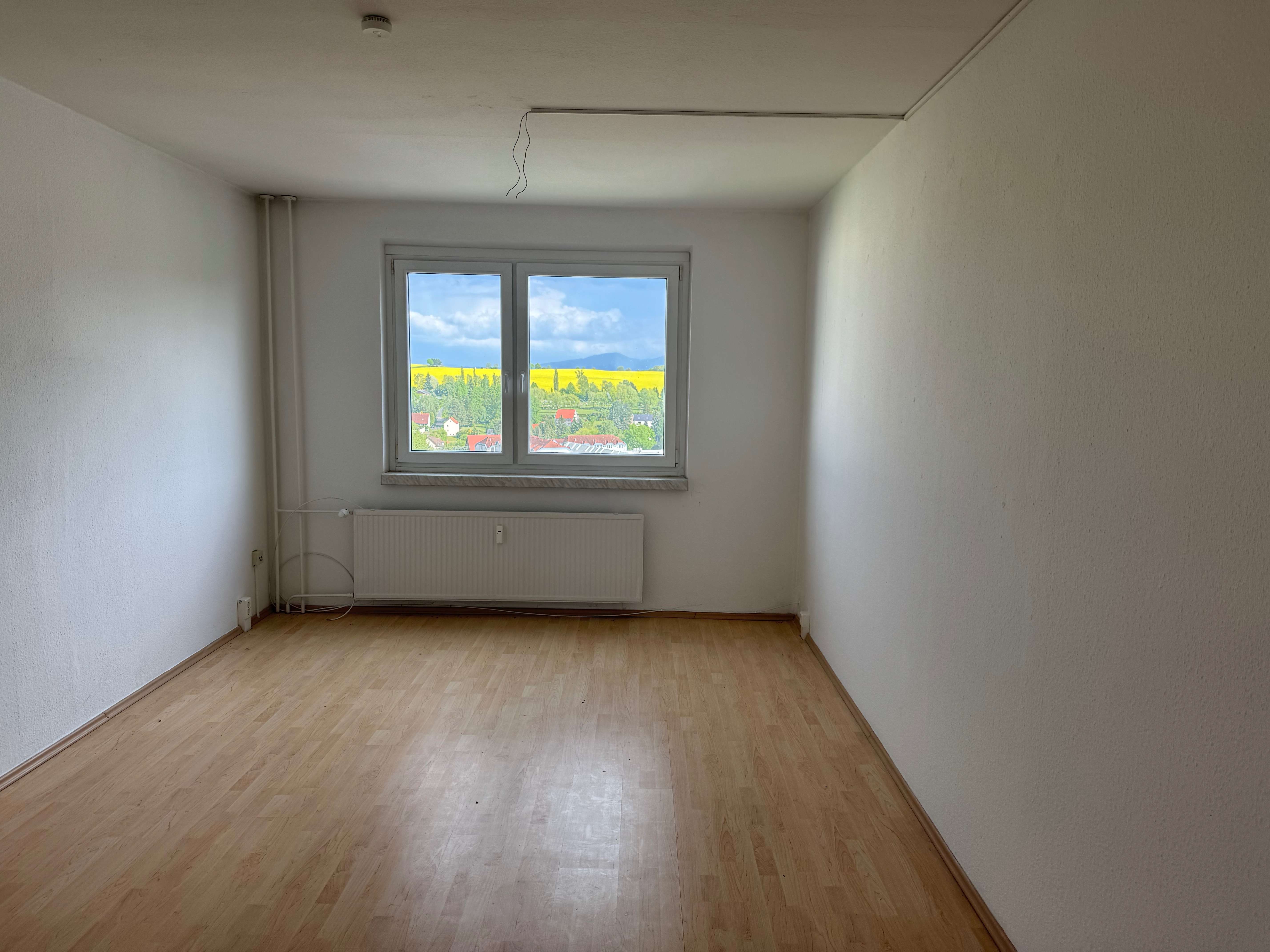Thumbnail-Wohnung zum Mieten in Olbersdorf 419,00 € 79 m²