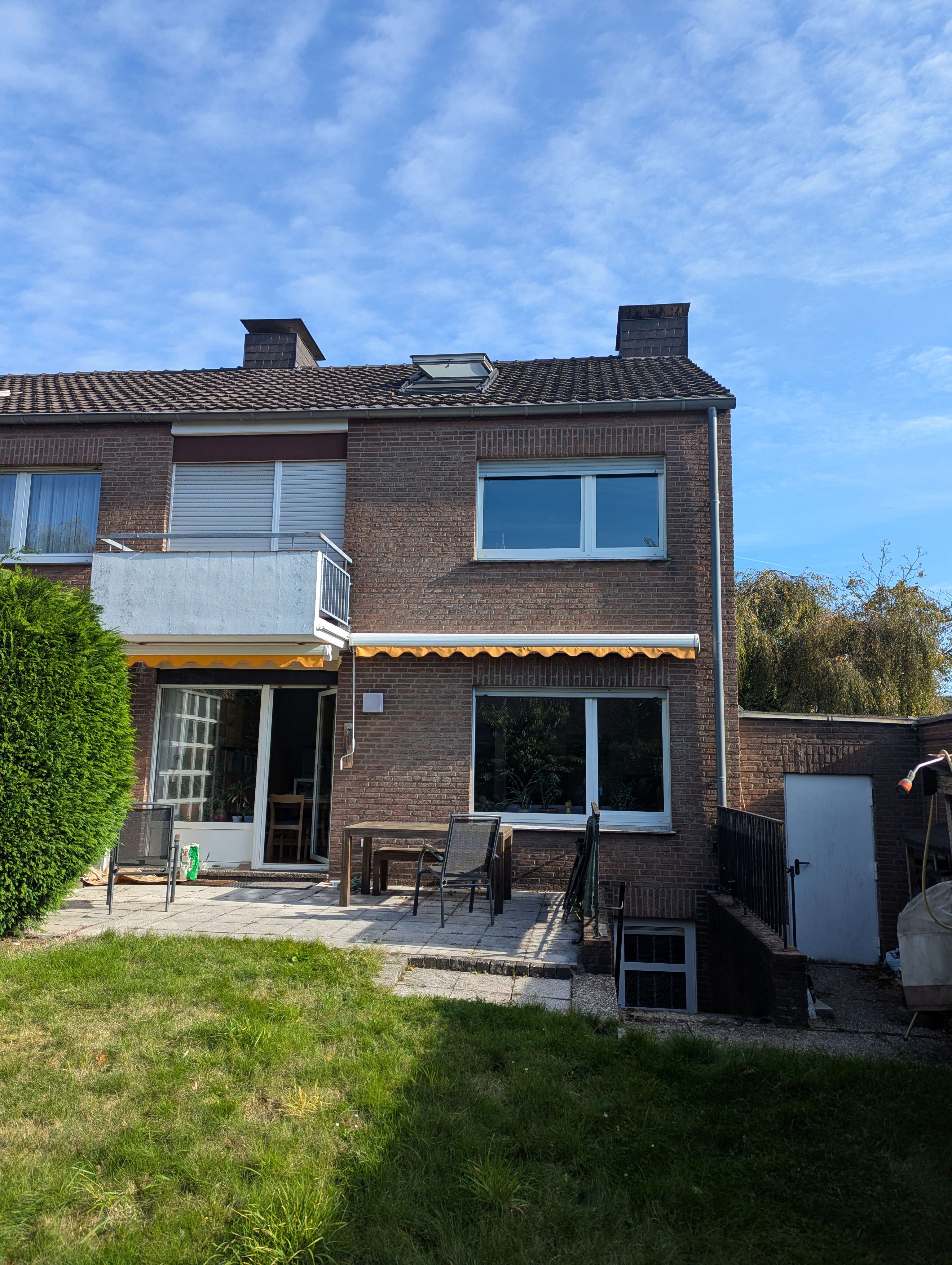 Thumbnail-Haus zum Kaufen in Krefeld 469.000,00 € 130.41 m²