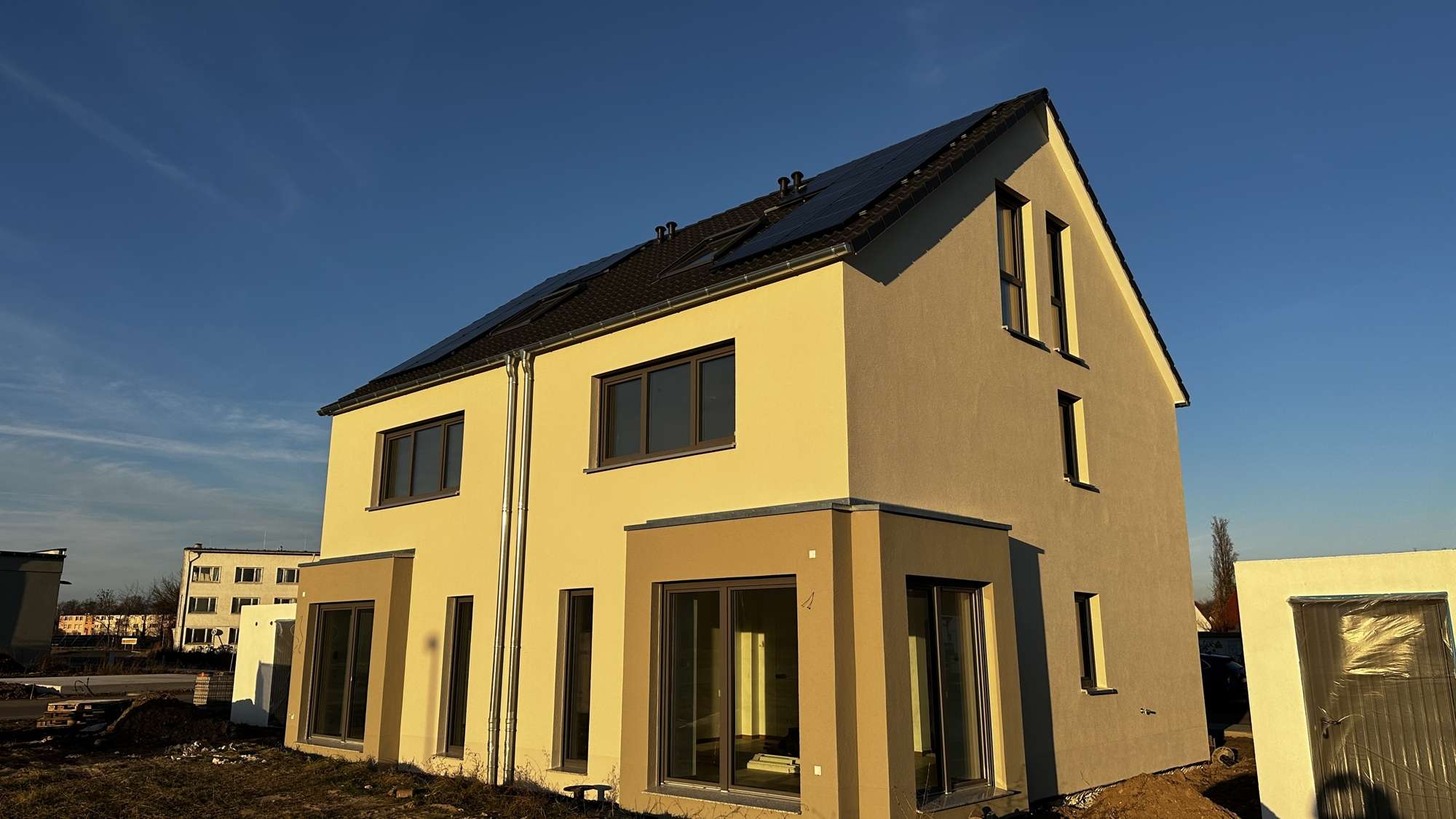 Thumbnail-Haus zum Mieten in Taucha 1.950,00 € 132 m²