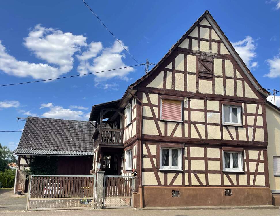 Thumbnail-Haus zum Kaufen in Büdingen 210.000,00 € 146 m²