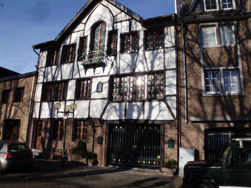 Thumbnail-Wohnung zum Mieten in Würselen 1.490,00 € 170 m²