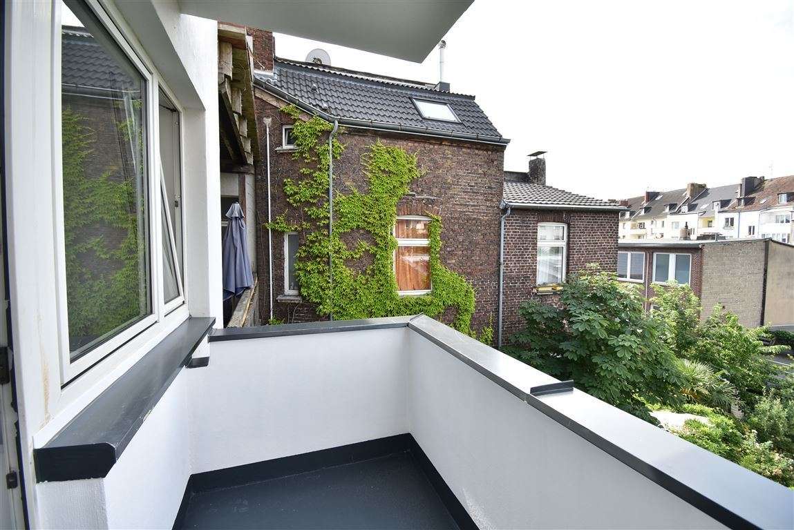 Thumbnail-Wohnung zum Mieten in Düsseldorf 850,00 € 37.3 m²