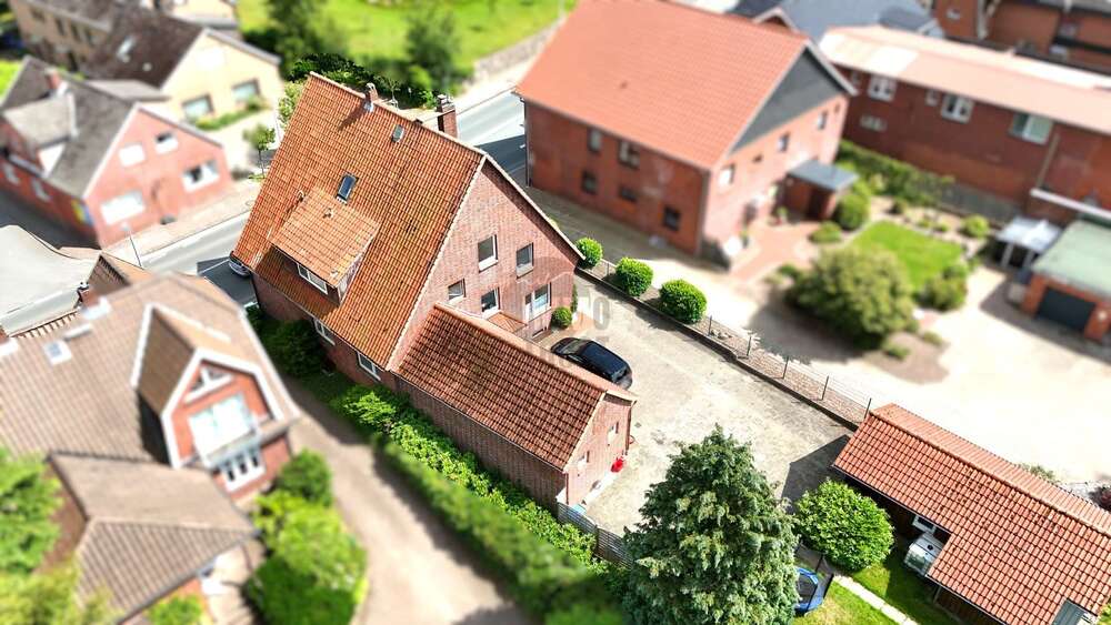 Thumbnail-Haus zum Kaufen in Cadenberge 279.000,00 € 130 m²