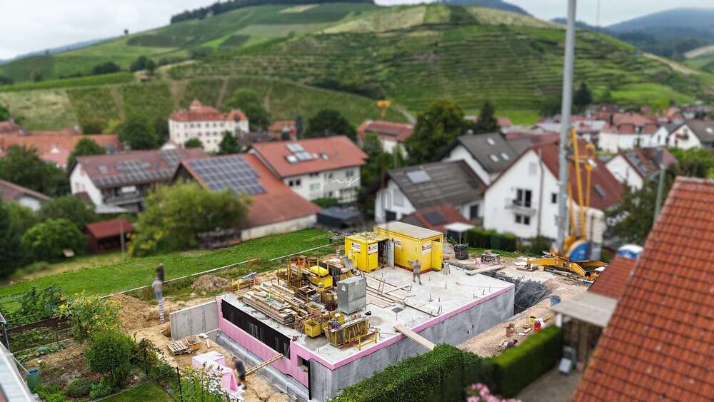 Thumbnail-Haus zum Kaufen in Baden-Baden Neuweier 890.000,00 € 198 m²