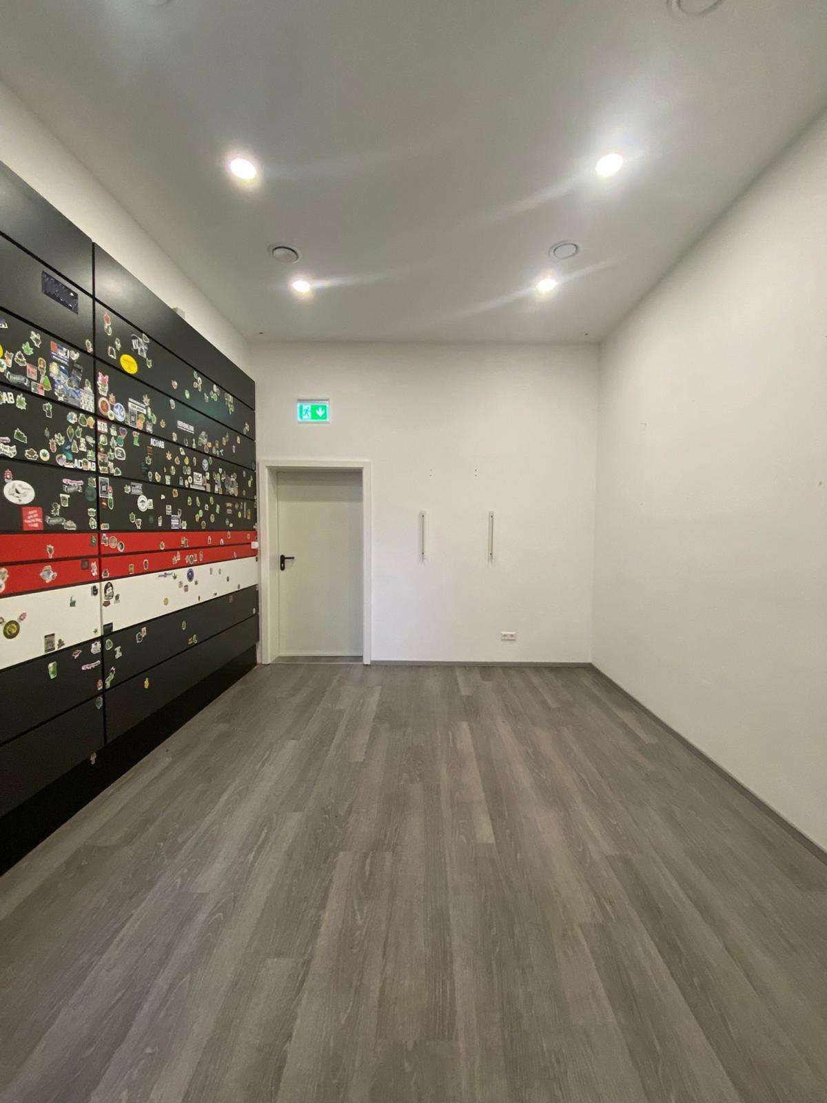 Thumbnail-Büro in Karlsruhe 375,00 € 25 m²