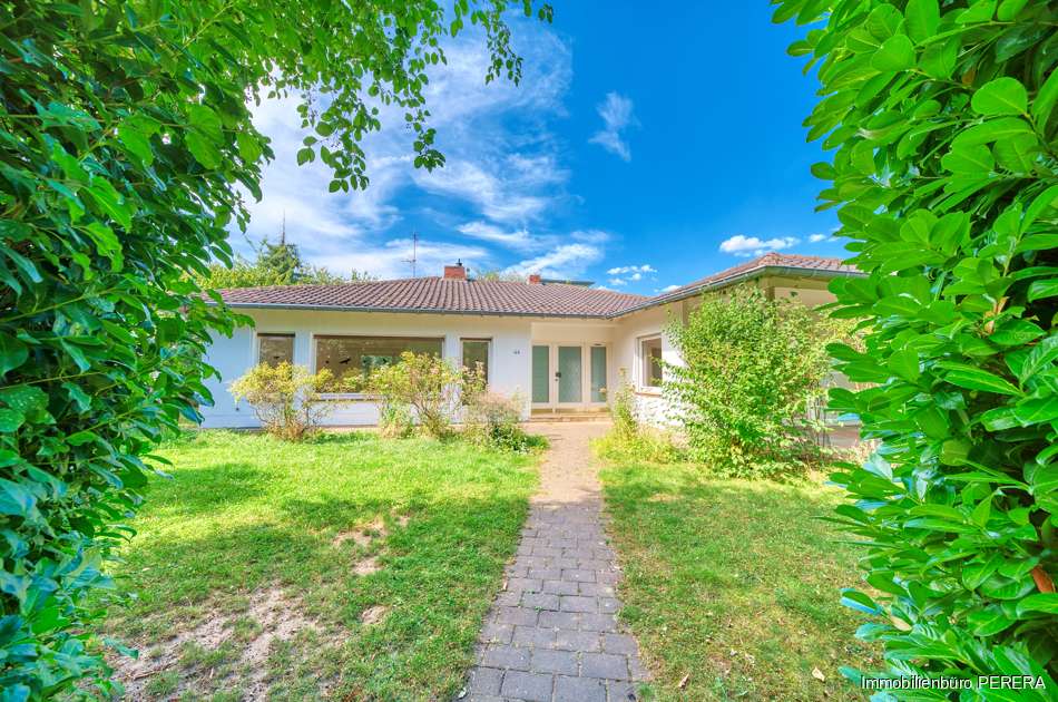 Thumbnail-Haus zum Kaufen in Bonn - Bad Godesberg Pennenfeld 700.000,00 € 210 m²