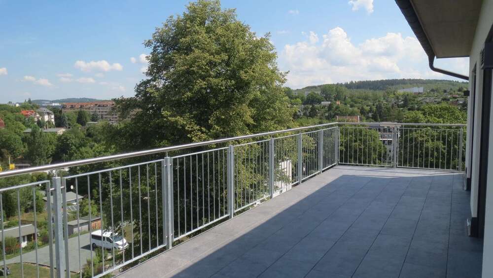 Thumbnail-Wohnung zum Mieten in Plauen 1.995,00 € 170 m²