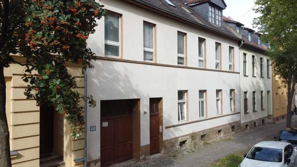 Thumbnail-Haus zum Kaufen in Bernburg 240.000,00 € 429 m²