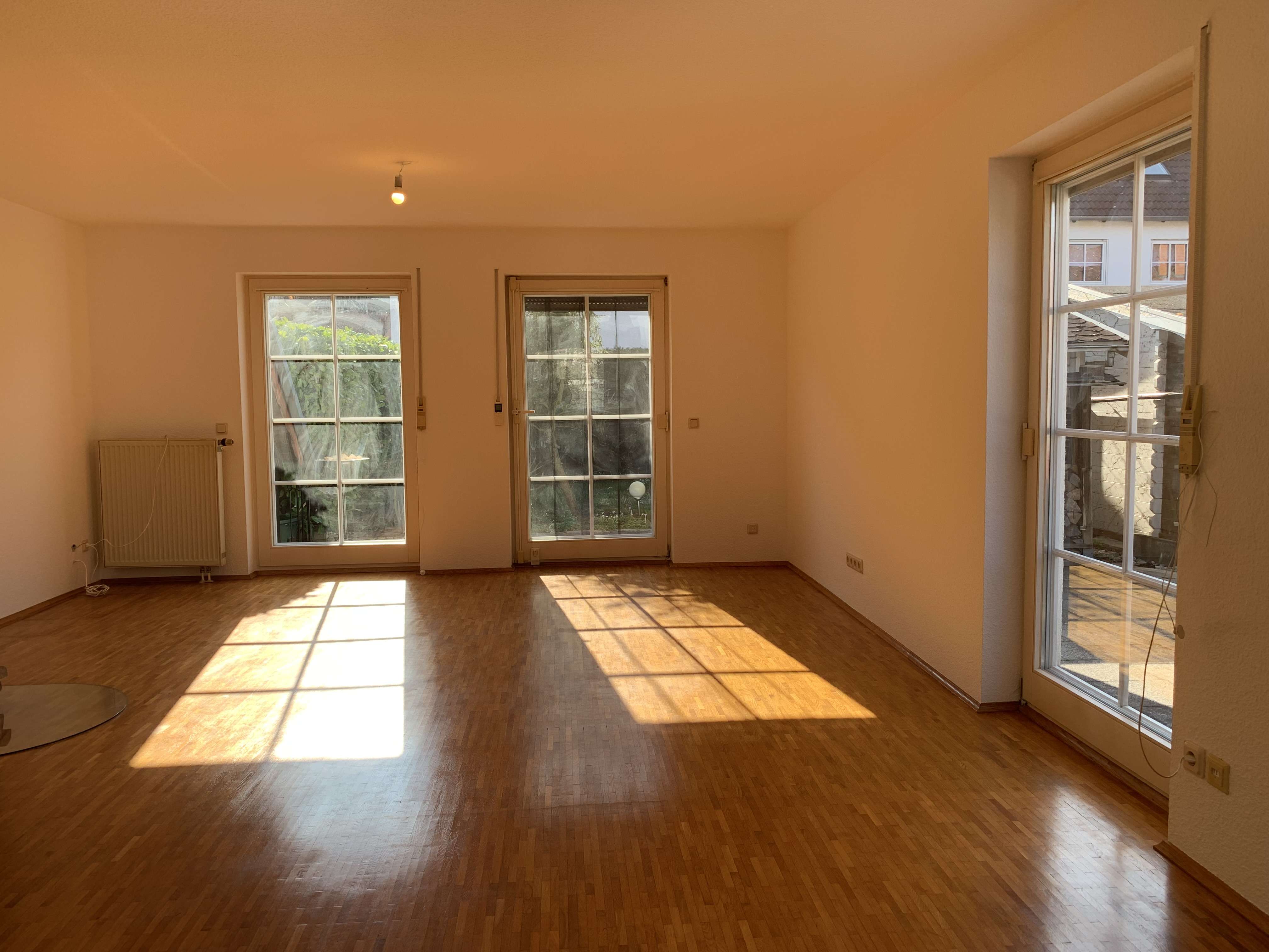 Thumbnail-Haus zum Kaufen in Wiesbaden-Dotzheim 580.000,00 € 120 m²