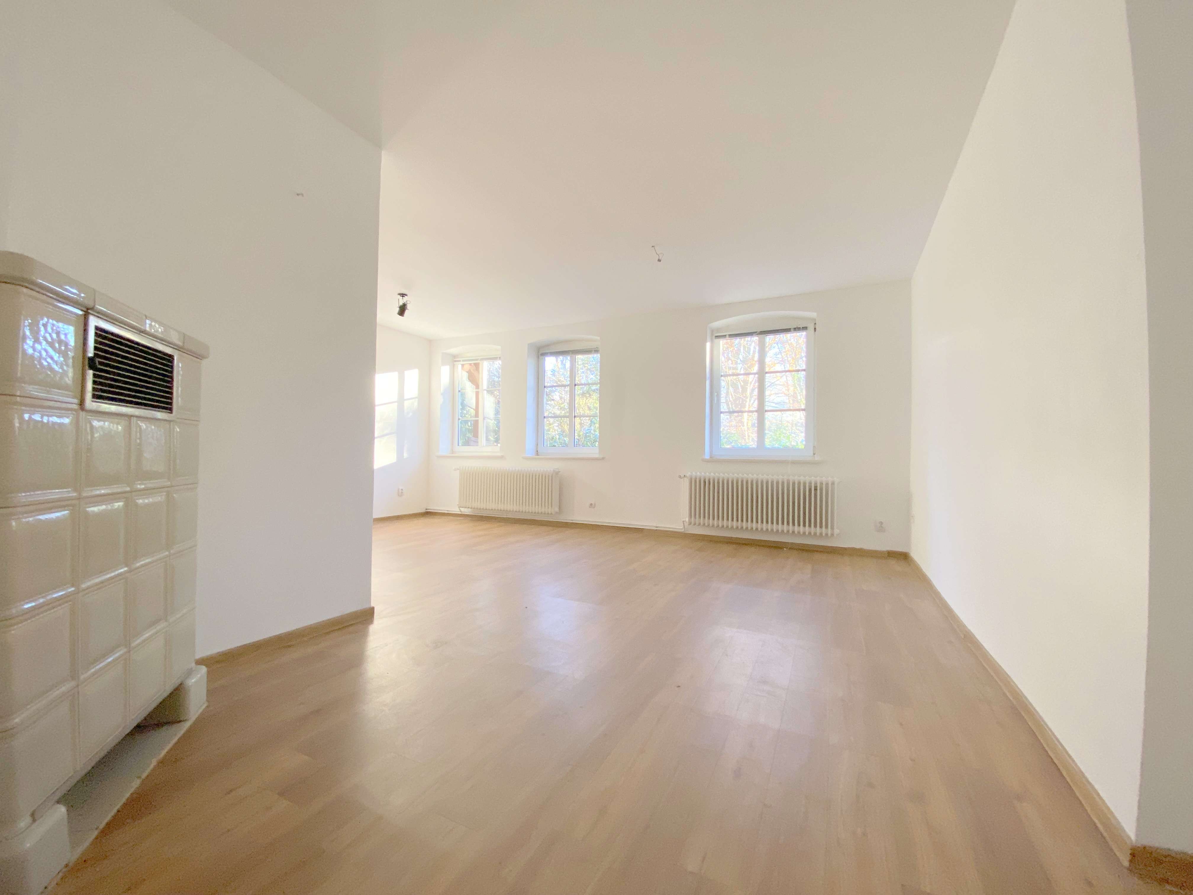 Thumbnail-Haus zum Mieten in Bremen 950,00 € 114.13 m²