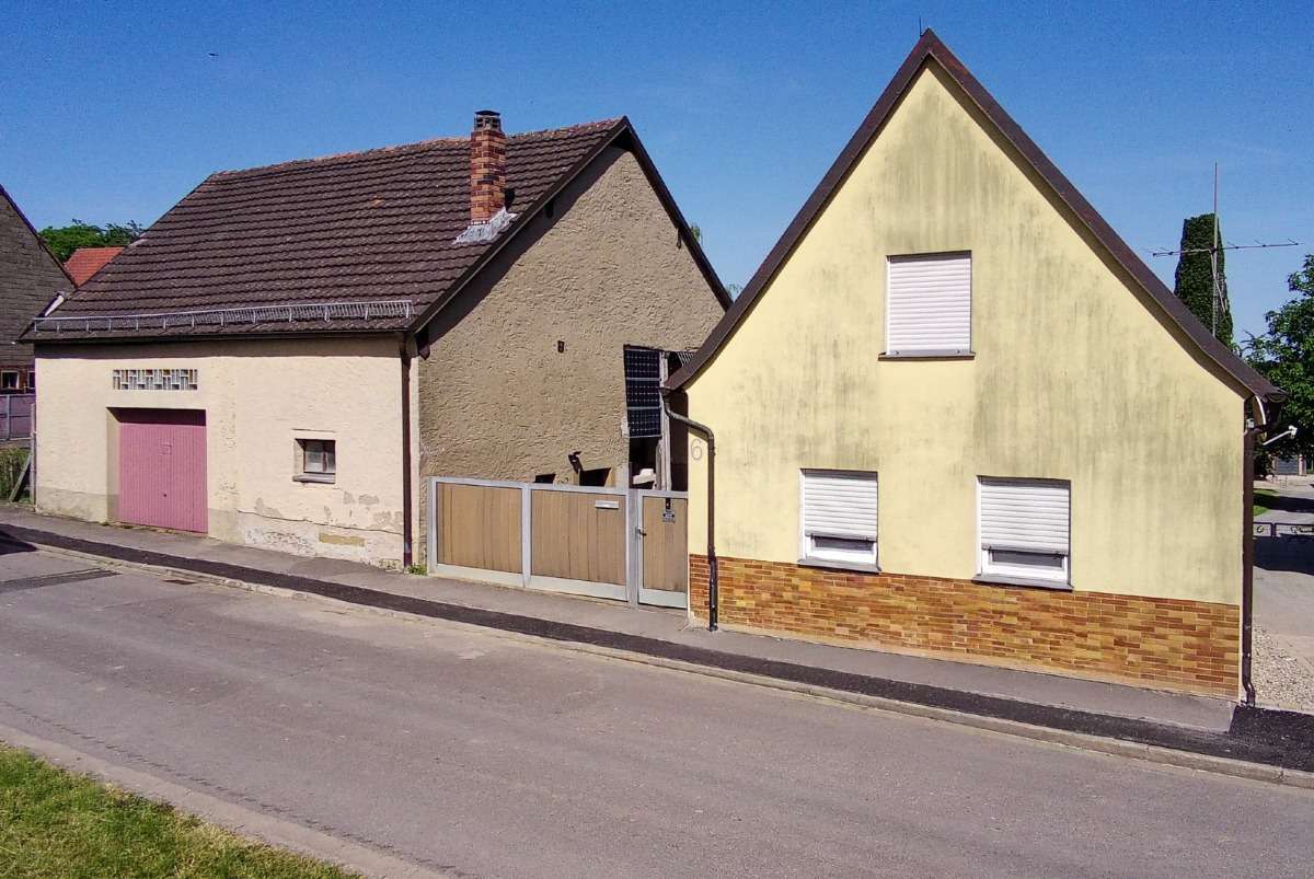 Thumbnail-Haus zum Kaufen in Werneck 182.500,00 € 72 m²