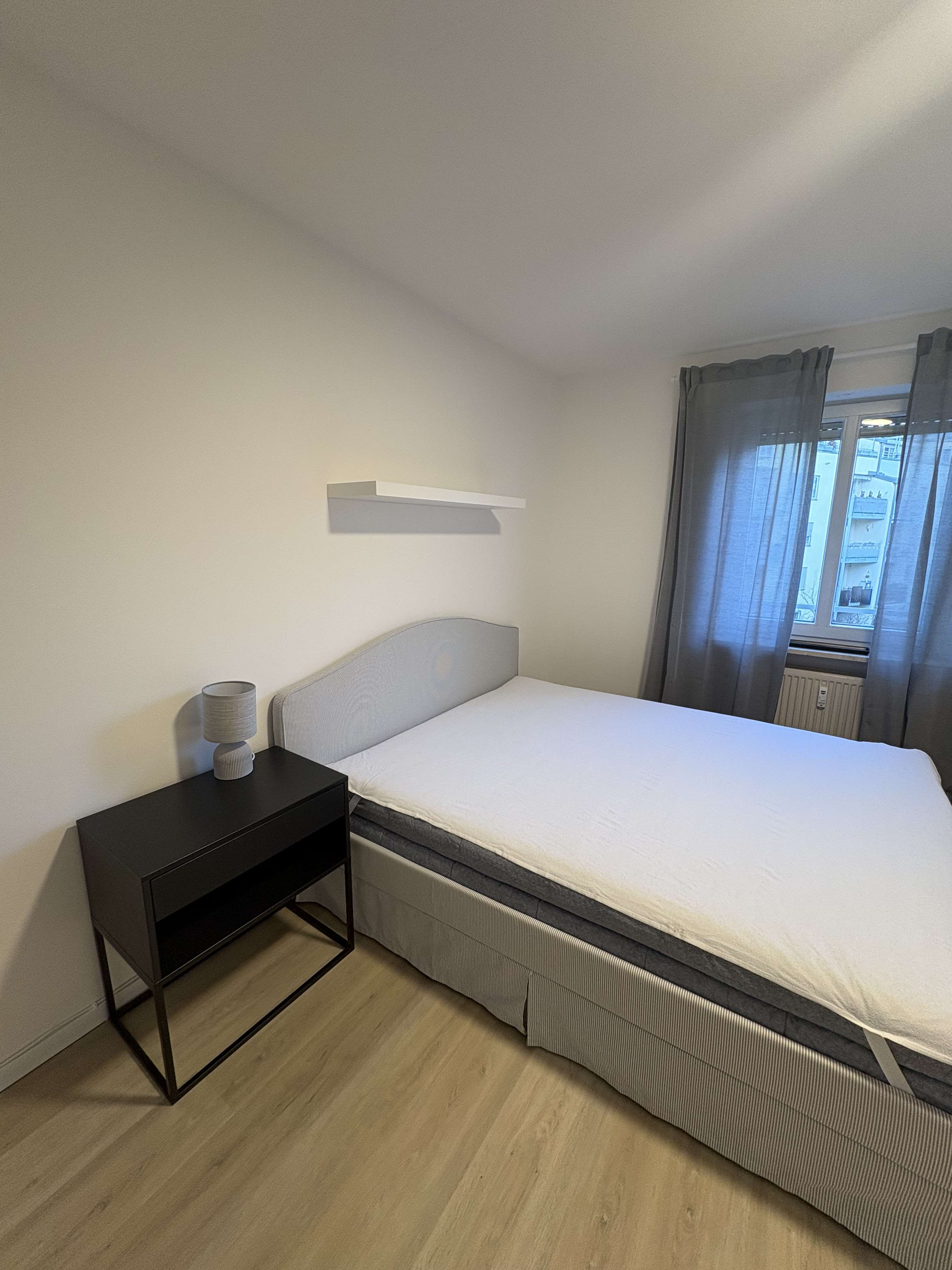 Thumbnail-Wohnung zum Mieten in München 950,00 € 13 m²