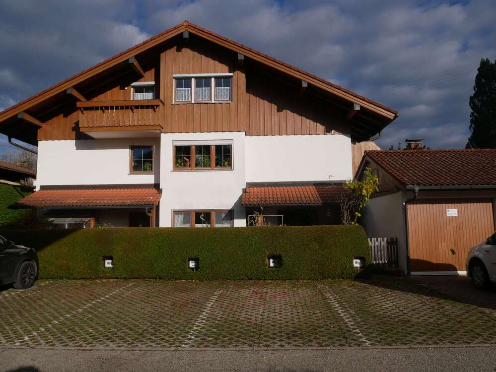 Thumbnail-Wohnung zum Kaufen in Grabenstätt 365.000,00 € 77 m²