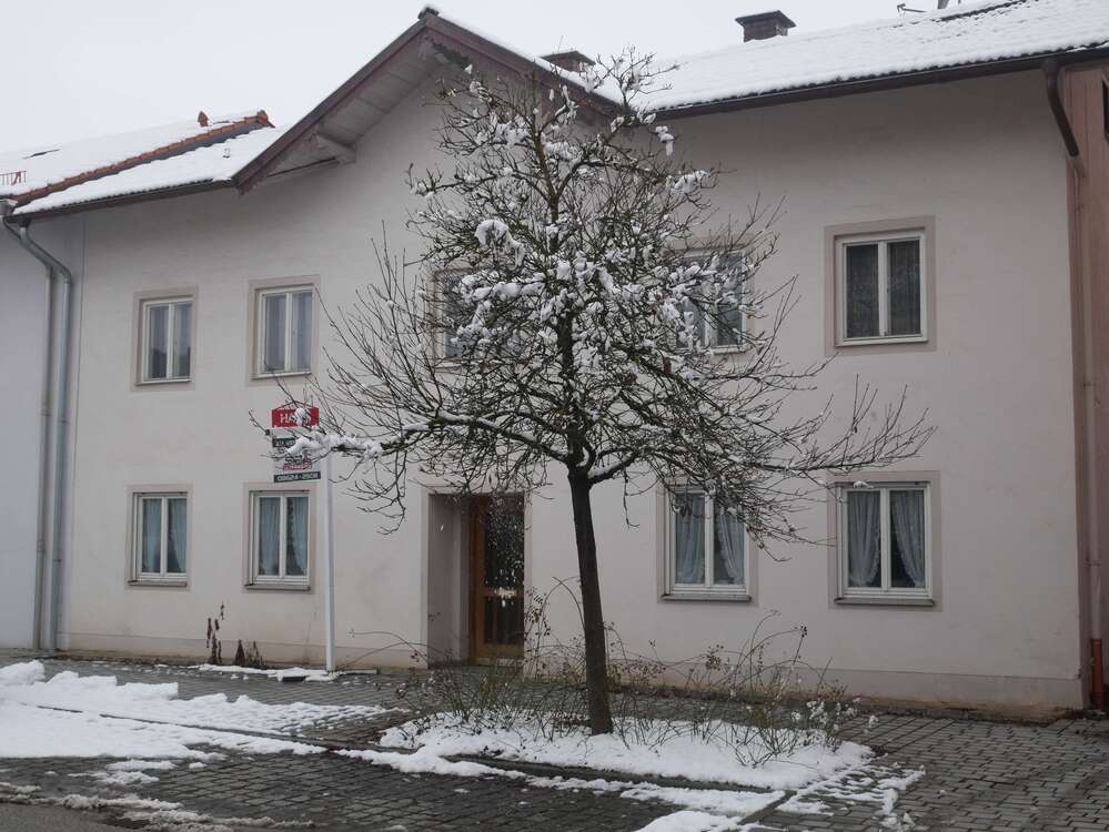 Thumbnail-Haus zum Kaufen in Kirchweidach 250.000,00 € 170 m²
