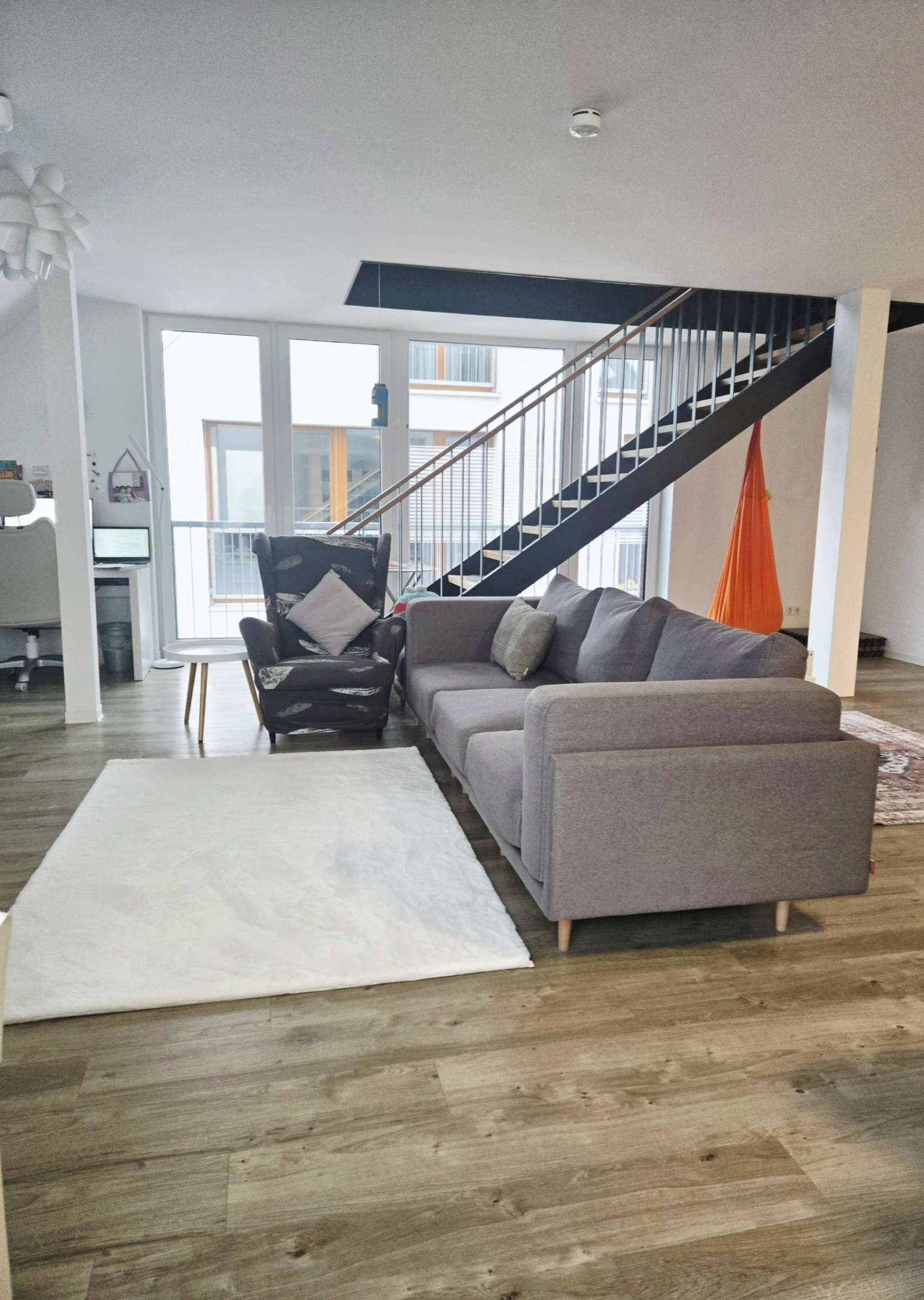 Thumbnail-Wohnung zum Mieten in Frankfurt 2.400,00 € 142 m²