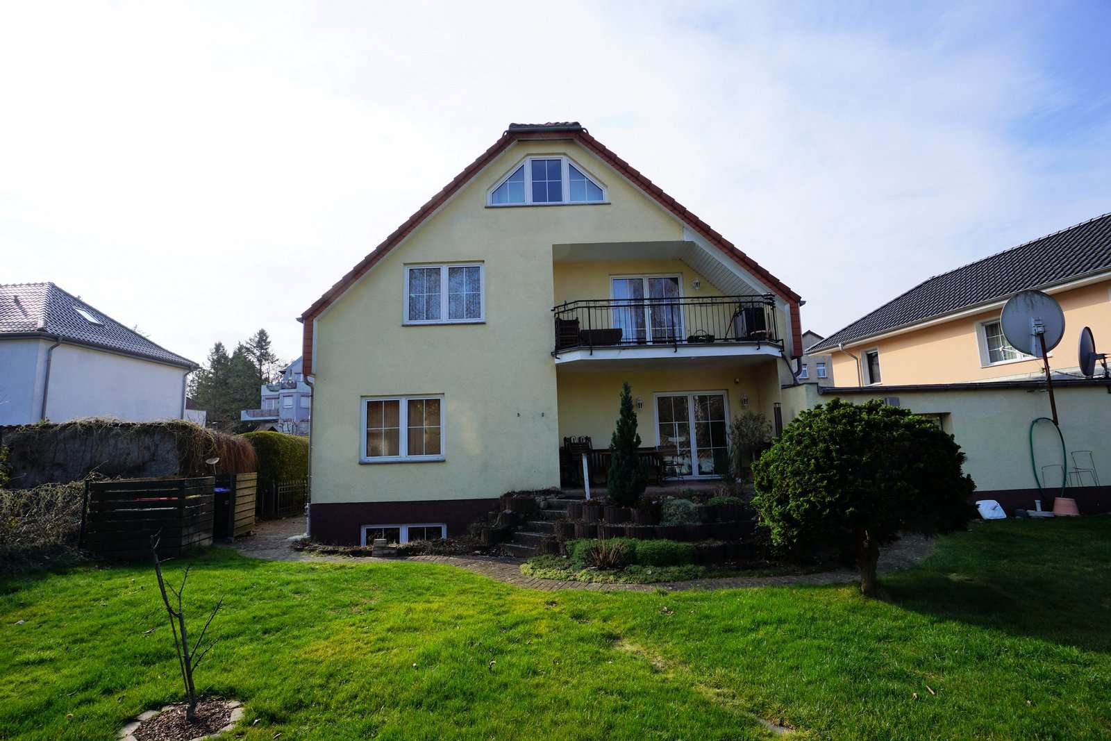 Thumbnail-Haus zum Kaufen in Birkenwerder 815.000,00 € 340 m²