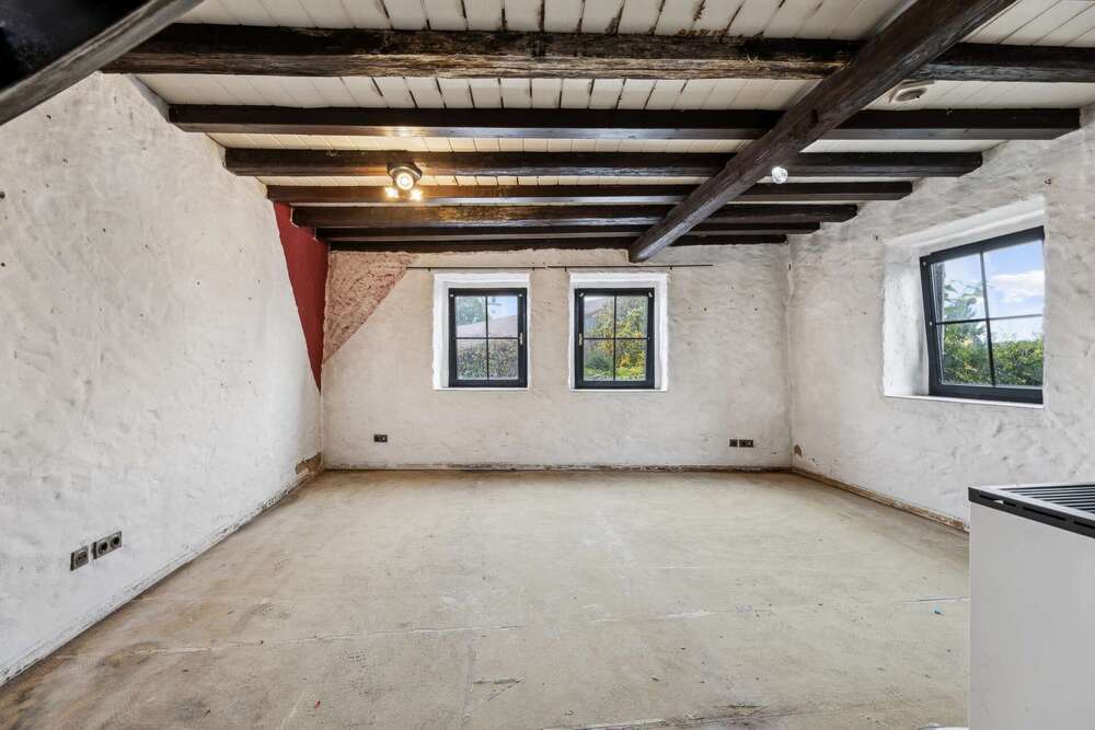 Thumbnail-Haus zum Kaufen in Ellingen 240.000,00 € 200 m²