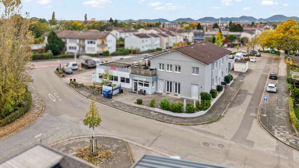Thumbnail-Haus zum Kaufen in Landau 1.800.000,00 € 302 m²