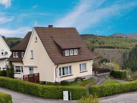 Thumbnail-Haus zum Kaufen in Sundern Langscheid 249.000,00 € 196 m²