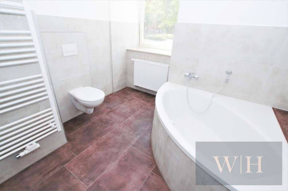 Thumbnail-Wohnung zum Kaufen in Magdeburg Alte Neustadt 163.254,00 € 70.98 m²