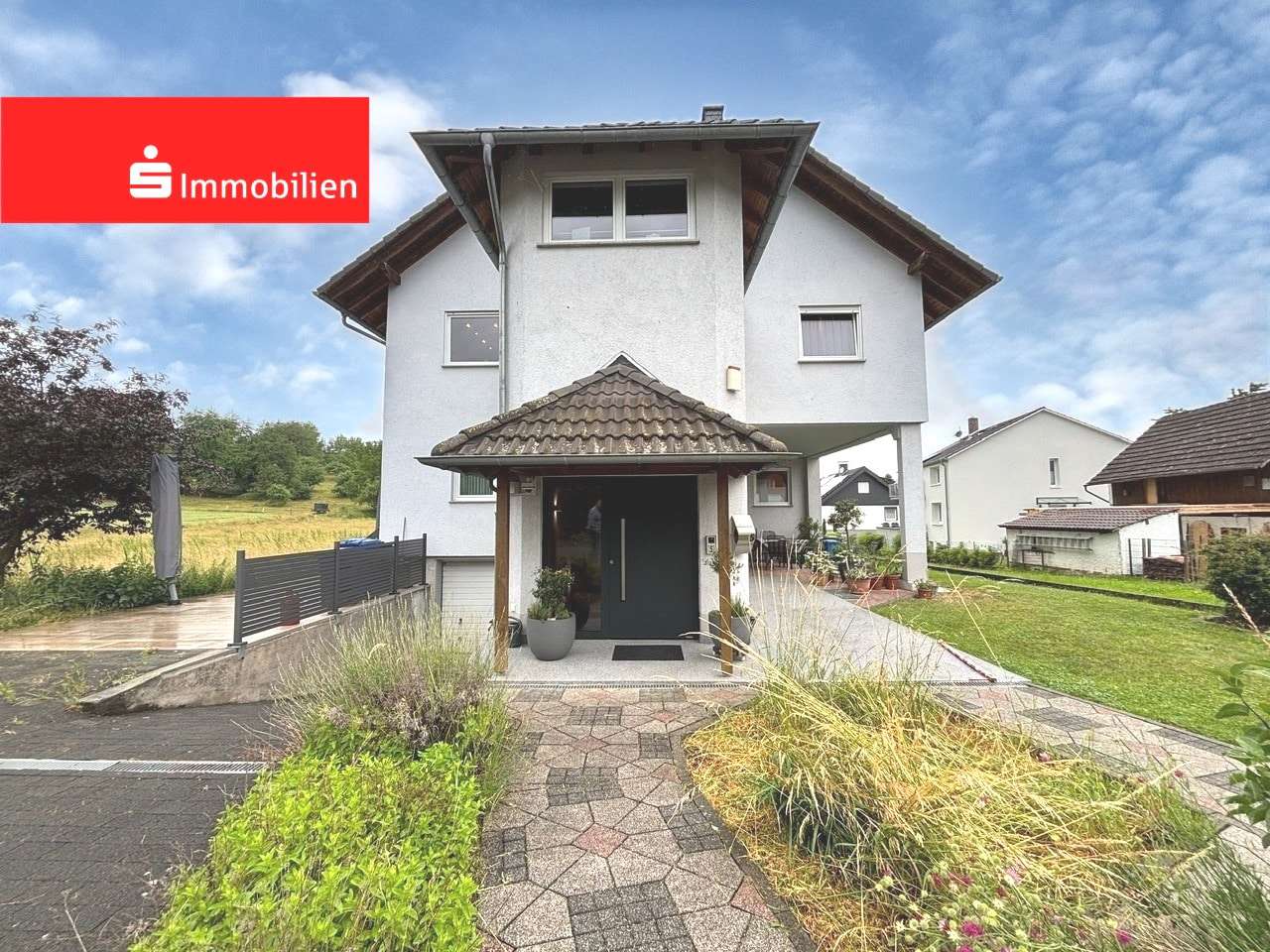 Thumbnail-Wohnung zum Mieten in Groß-Umstadt 2.300,00 € 250 m²
