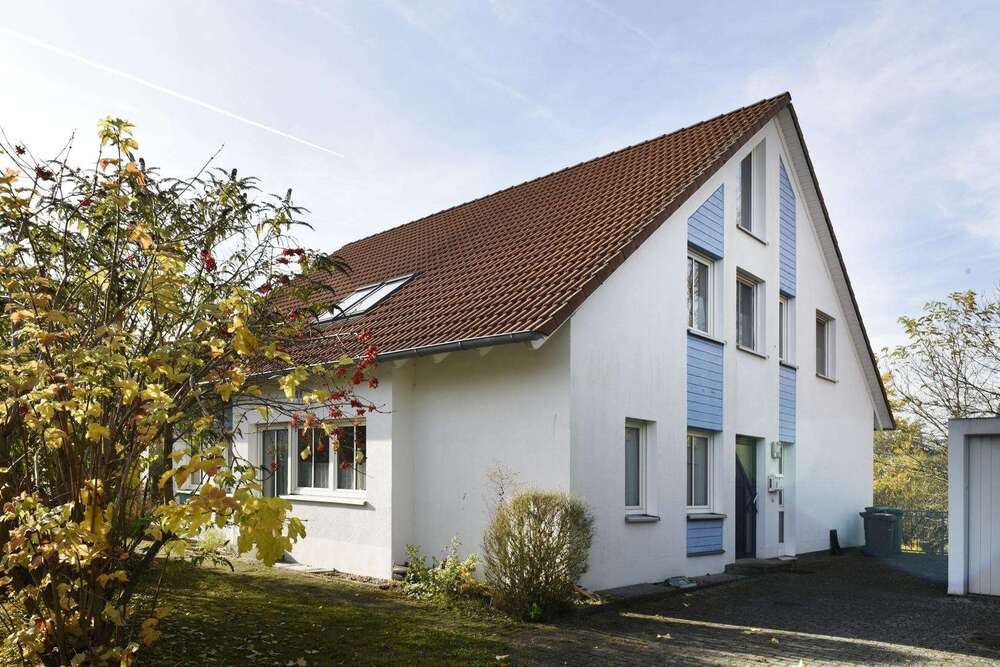 Thumbnail-Haus zum Kaufen in Adelsdorf 730.000,00 € 189 m²