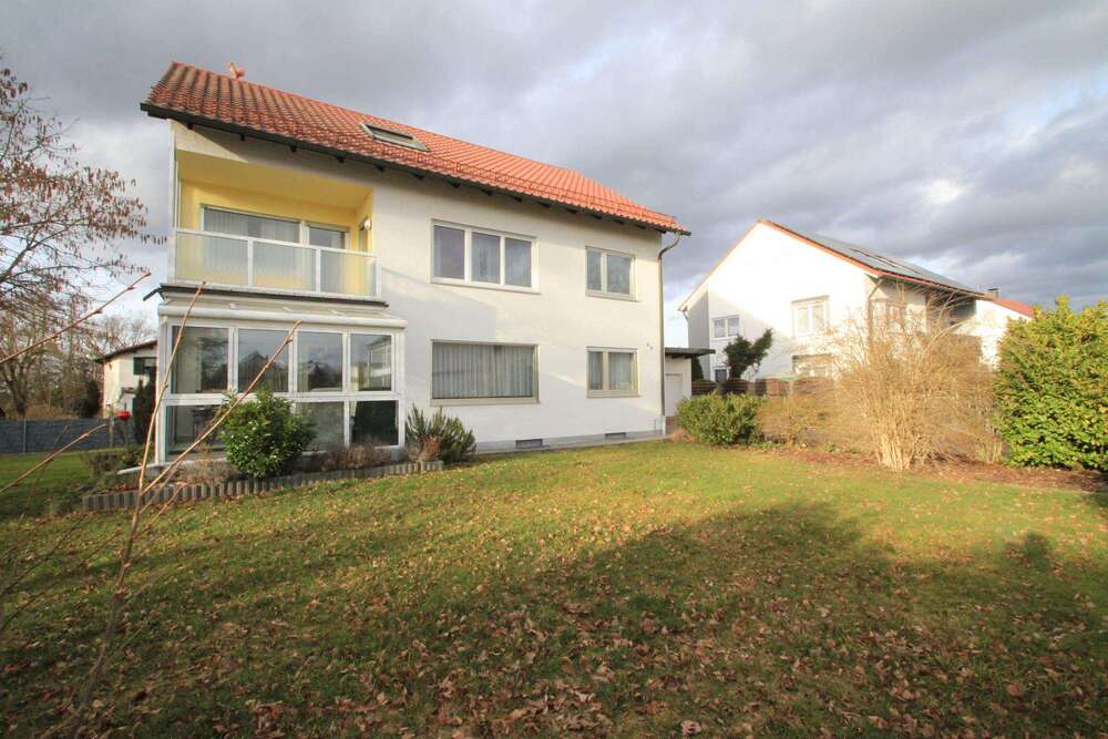 Thumbnail-Haus zum Kaufen in Ichenhausen 495.000,00 € 236.94 m²