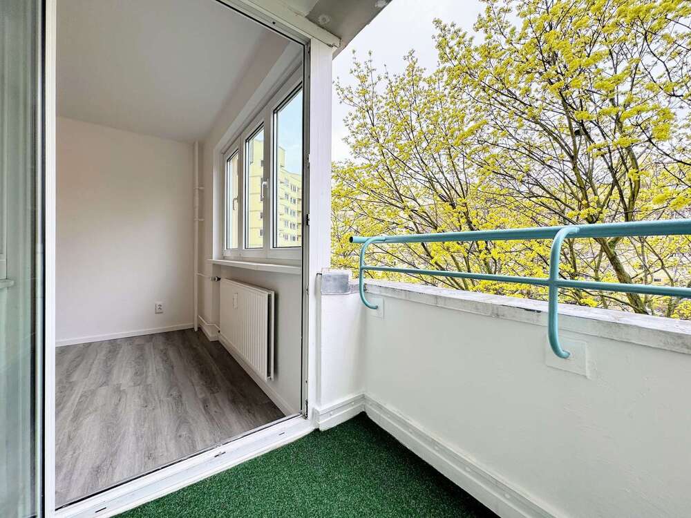 Thumbnail-Wohnung zum Kaufen in Berlin 120.000,00 € 30.61 m²